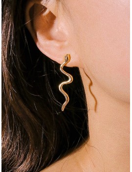 Snake Shape Stylish Stud Earrings - Gold